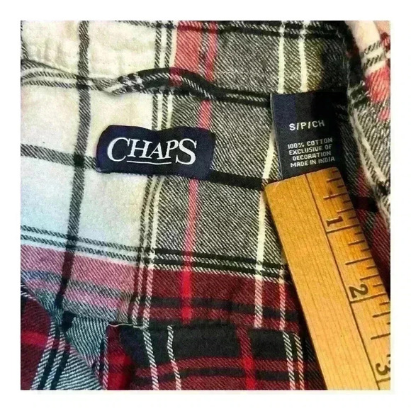 Chaps men’s red, gray and black flannel plaid button down top large pre-owned - Picture 3 of 6
